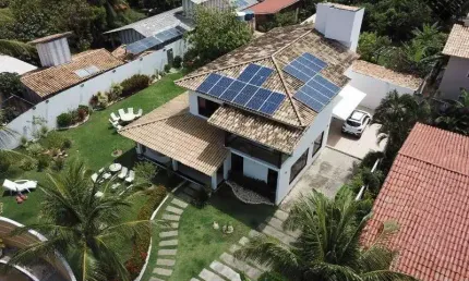Imperdível: casa à venda em lauro de freitas-ba, bairro ipitanga, 4 quartos, 3 suítes, 3 salas, 5 banheiros, 6 vagas de garagem, 270m².