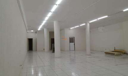 Sala comercial para alugar na Rua Voluntários de São Paulo, Centro, São José do Rio Preto