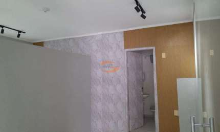 Um Salão com varias salas Comercial Bem Localizado .