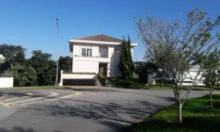 Casa para Venda em Santana de Parnaíba, Alphaville, 3 dormitórios, 3 suítes, 4 banheiros, 4 vagas