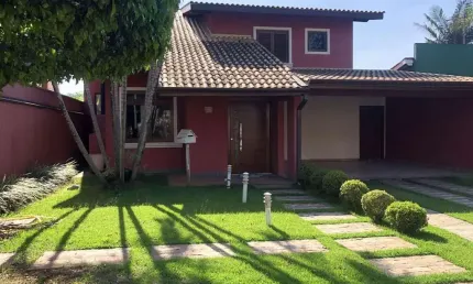 Sobrado para Venda em Cotia, Horizontal Park, 4 dormitórios, 4 suítes, 5 banheiros, 4 vagas