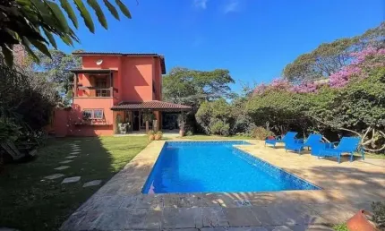 Casa à venda na Rua São João, 1, Vila Santo Antônio, Cotia