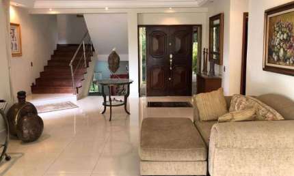 Casa para alugar na Estados Unidos, Recanto Impla, Carapicuíba