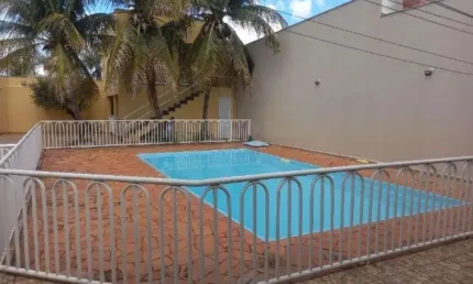 Sobrado para Venda em Araçatuba, Aviação, 3 dormitórios, 1 suíte, 3 banheiros, 2 vagas