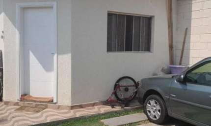 Casa para Venda em Santana de Parnaíba, Nova Jaguari, 3 dormitórios, 1 suíte, 2 banheiros, 2 vagas