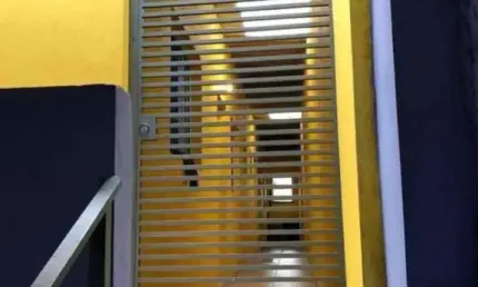 Casa para Venda em Barueri, Parque dos Camargos, 2 dormitórios, 1 banheiro
