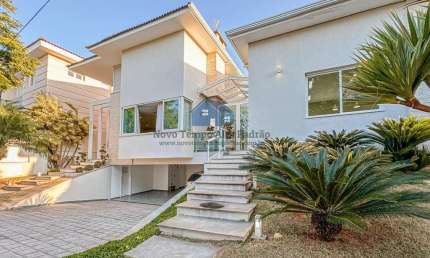 Excelente casa em Alphaville - Residencial 3.  FANTÁSTICA!