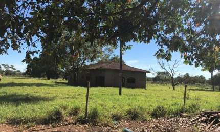 Casa à venda na Dois De Dezembro - De 2393/2394 Ao Fim, 3198, Chácaras TV, Araçatuba