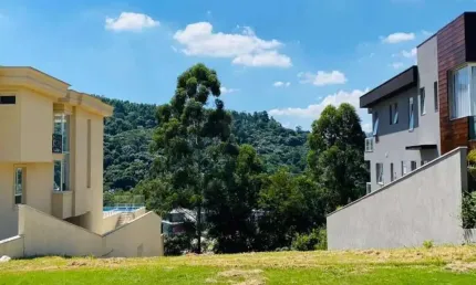 Terreno à venda na Avenida Honório Alvares Penteado, Tamboré, Santana de Parnaíba