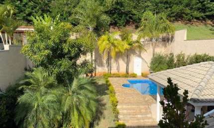 Casa à venda na Alameda Maringá, 563, Alphaville, Santana de Parnaíba