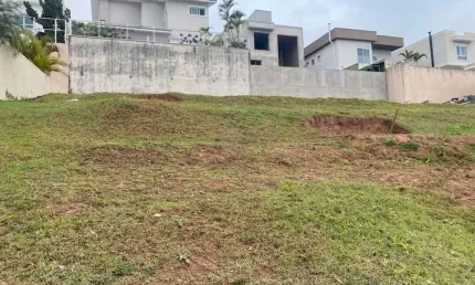 Terreno para Venda em Santana de Parnaíba, Alphaville