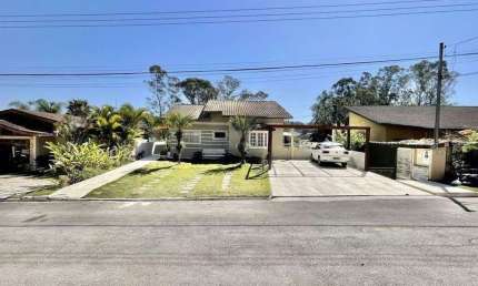 Sobrado para Venda em Jandira, Jardim do Golf I, 5 dormitórios, 4 suítes, 6 banheiros, 6 vagas
