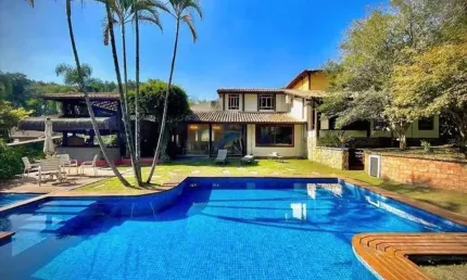 Casa à venda na Cote D Azur, 644, Jardim Mediterrâneo, Cotia