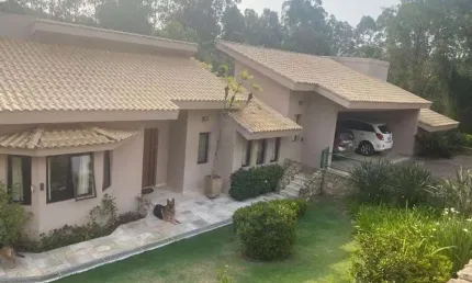 Casa à venda na Coronel Joaquim Augusto, 100, Centro, Araçariguama