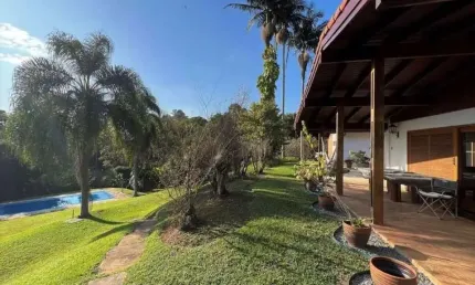 Casa à venda na Professora Ana Nastari Brunetti, 538, Granja Viana, Cotia