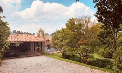 Casa para Venda em Carapicuíba, Palos Verdes, 3 dormitórios, 2 suítes, 4 banheiros, 6 vagas