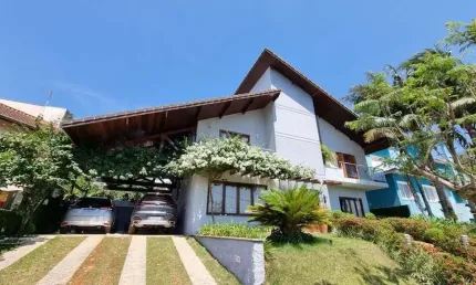 Sobrado para Venda em Embu das Artes, Parque das Artes, 4 dormitórios, 4 suítes, 7 banheiros, 4 vagas