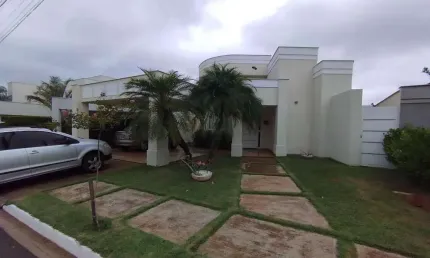 Casa para Venda em Araçatuba, Aeroporto, 3 dormitórios, 1 suíte, 4 banheiros, 2 vagas