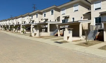 Casa para Venda em Cotia, Jardim da Glória, 3 dormitórios, 3 suítes, 4 banheiros, 2 vagas