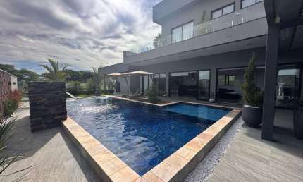 Casa para Venda em Araçatuba, Residencial Costa Azul, 3 dormitórios, 3 suítes, 5 banheiros, 5 vagas