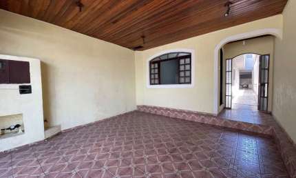 Casa para Venda em Barueri, Vila São Silvestre, 4 dormitórios, 1 suíte, 2 banheiros, 2 vagas