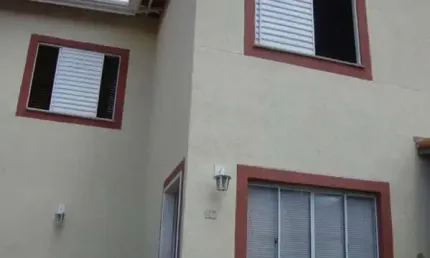 Casa em Condomínio para Venda em Cotia, Jardim Petrópolis, 2 dormitórios, 2 banheiros, 2 vagas