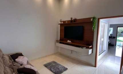 Casa para Venda em Guararapes, Aeroporto, 2 dormitórios, 1 suíte, 3 banheiros, 2 vagas
