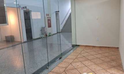 Sala comercial com 2 salas para alugar no Centro, Jaguariúna , 80 m2 por R$ 1.700
