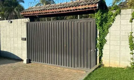 Chácara / sítio com 3 quartos para alugar na Chácara Recreio Floresta, Jaguariúna , 240 m2 por R$ 4.500