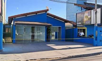 Casa comercial com 4 salas para alugar no Jardim Planalto, Jaguariúna , 140 m2 por R$ 7.200