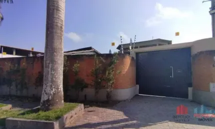 Casa com 3 quartos à venda na Rua Prefeito Paulo Figueira Júnior, 149, Enseada, Guarujá
