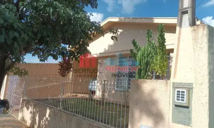 Casa a venda, Vila Nova Valinhos, 2 quartos e 2 vagas