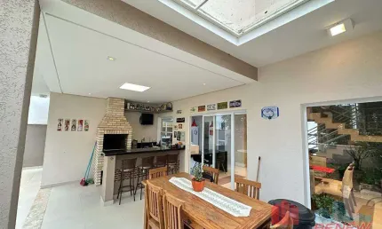 Casa com 3 quartos à venda na Rua Osvaldo Melli, 425, Jardim Panorama, Vinhedo