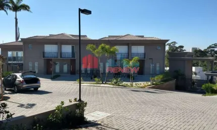 Casa em Condomínio em Valinhos para vender,com 03 suítes,condomínio com lazer,ótima localização próxima ao Colégio Porto Seguro.