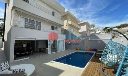 Casa à venda no Condomínio Portal dos Jequitibá Valinhos SP.