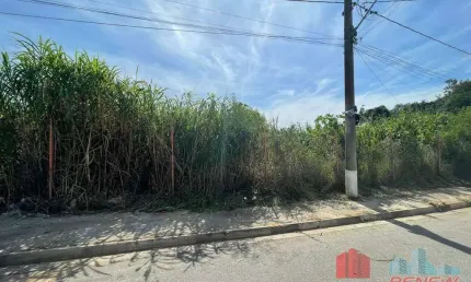 Terreno à venda no Bairro Pinheirinho em Vinhedo/SP