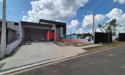 Casa a Venda em condomínio fechado na cidade de Jundiai