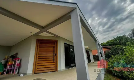 Casa a Venda no Residencial Recantos das Canjaranas