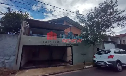 Casa com 3 quartos à venda na Rua Osvaldo Cruz, 497, Centro, Vinhedo