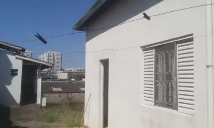 Casa com 2 quartos à venda na Rua Esperanto, 1000, Vila Santa Rosa, Jundiaí