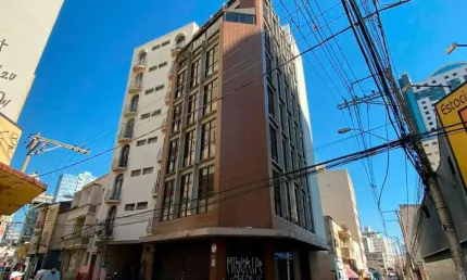 Prédio para alugar na Rua Ferreira Penteado, 895, Centro, Campinas