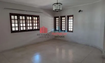 Casa para vender em Vinhedo,03 quartos sendo 01 suíte com closet e varanda, escritório ,salas,