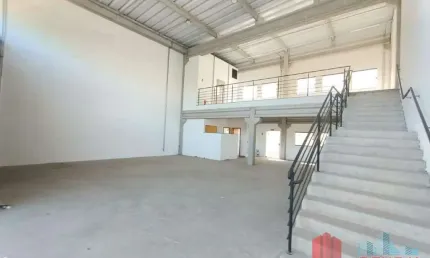 Barracão / Galpão / Depósito para alugar na Rua Alzira Veraldo Paffaro, 296, Nova Vinhedo, Vinhedo