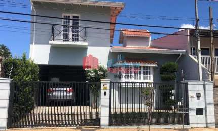 Casa á venda no Residencial São Luiz em Valinhos SP