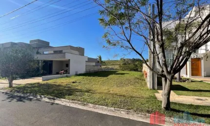 Terreno á venda no condomínio residencial vila do sol em valinhos/sp