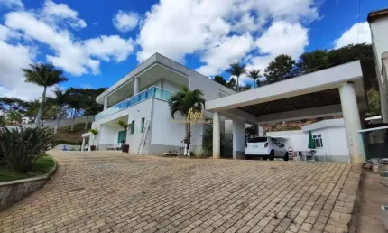 Fontesville - Casa 500m² Área Útil - 5/4 (4 Suítes) - Alto Padrão em Condomínio Fechado