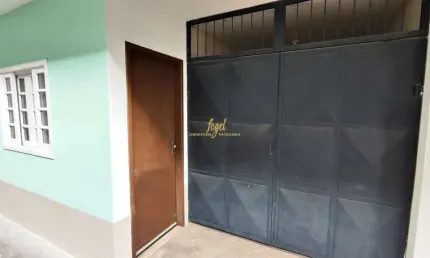 Nova Era / JF - Casa 3/4 - Excelente Localização Px Café Câmara - Garagem
