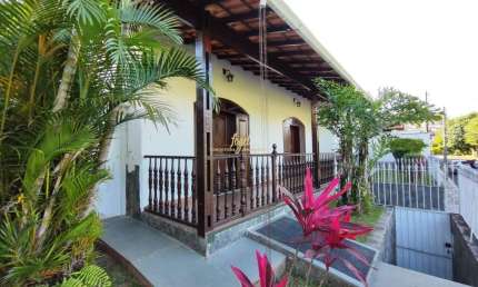 Bom Clima - Casa 5/4 (2 Suíte) - Excelente Acabamento e Localização - Espaço Gourmet - 4 Vagas