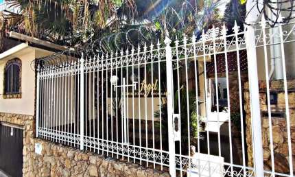 Jardim América / Boa Vista - Casa 2/4 (1 Suíte) + Escritório - Amplo Quintal - Terraço Gourmet - Excel Localização