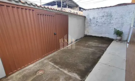 Santa Luzia - Casa 3/4 - Excelente Quintal - Ampla Cozinha - 1 Vaga